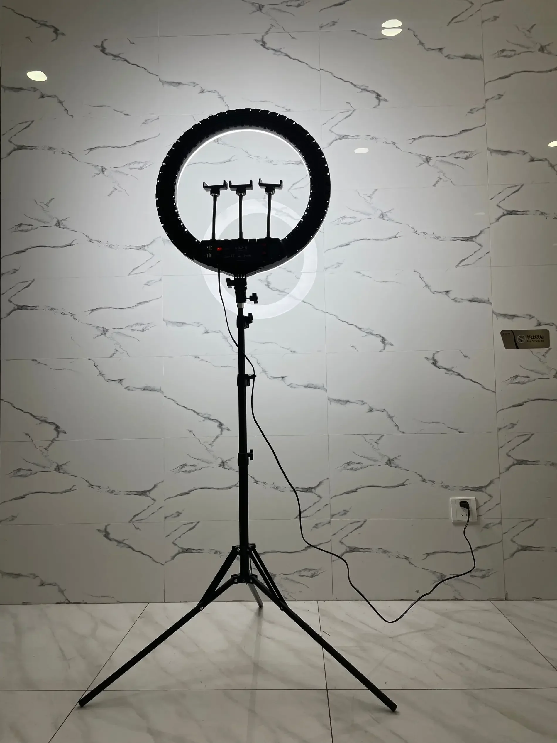 Zestaw lampy fotograficznej LE – Lighting In Photography recenzja i cena